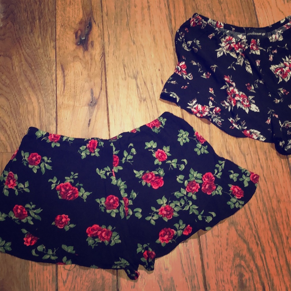 2 pack of shorts